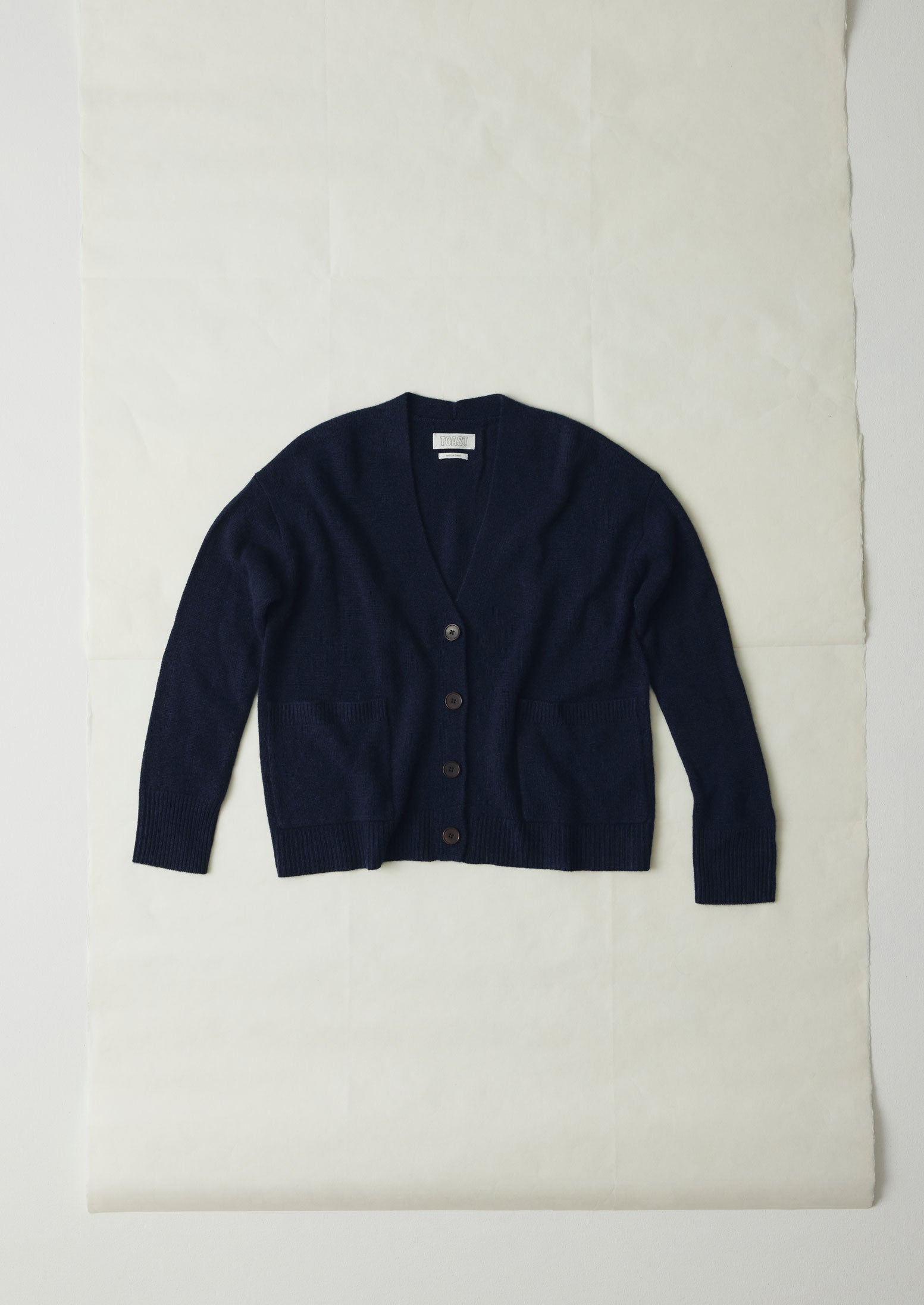 Ffion Wool Cashmere Boxy Cardigan | Darkest Navy