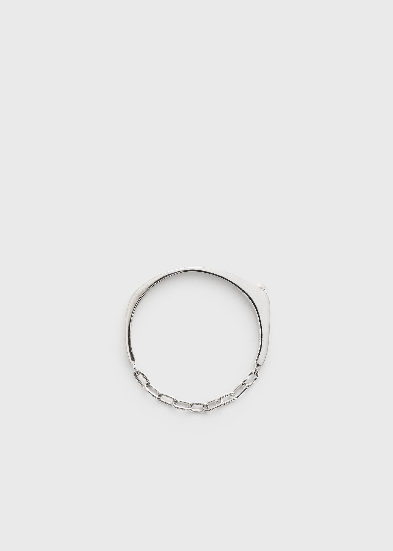 Diamond chain ring 18kt white gold 7 Diamond chain ring 18kt white gold