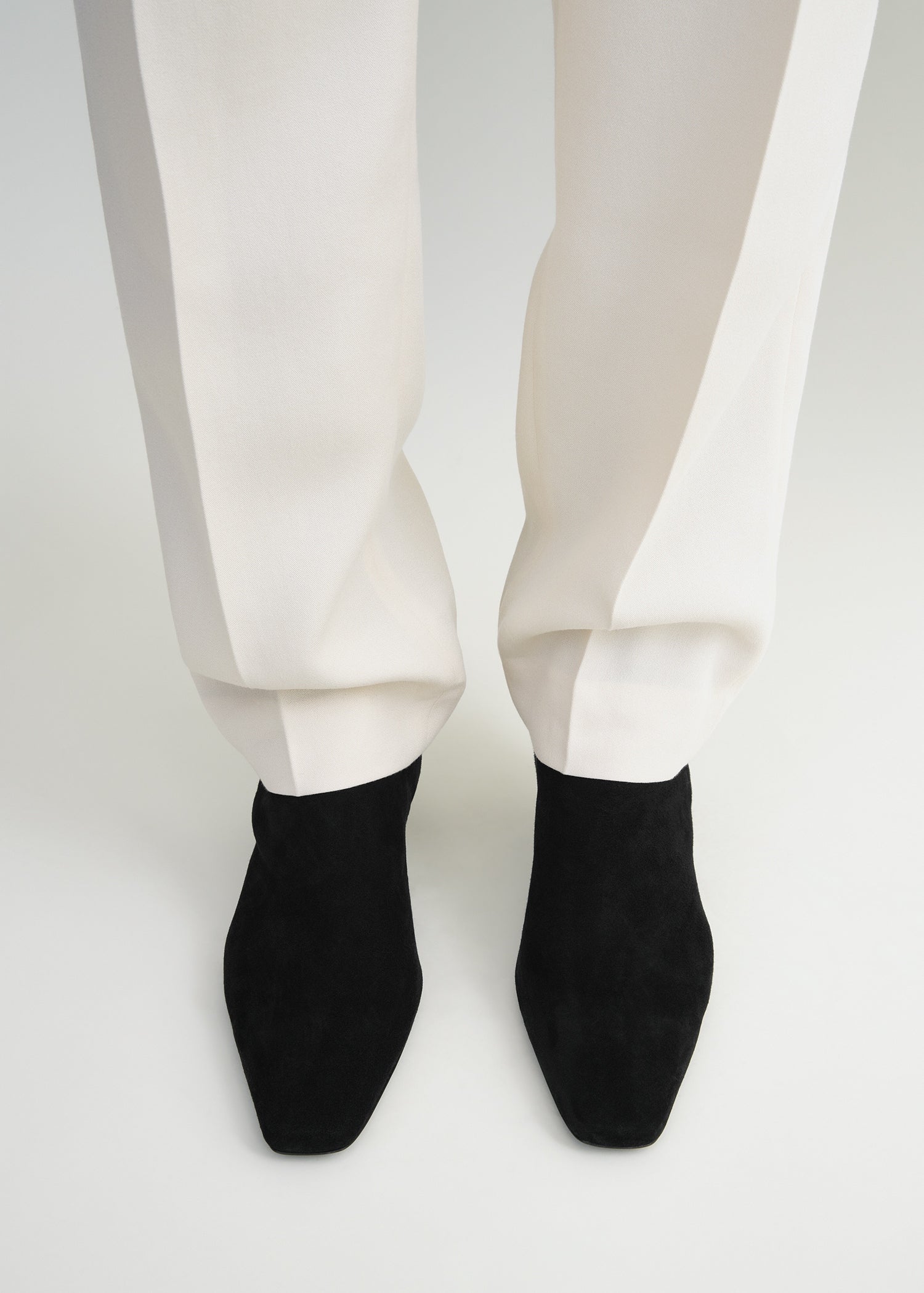 Suede mid-heel boots black 3 Suede mid-heel boots black
