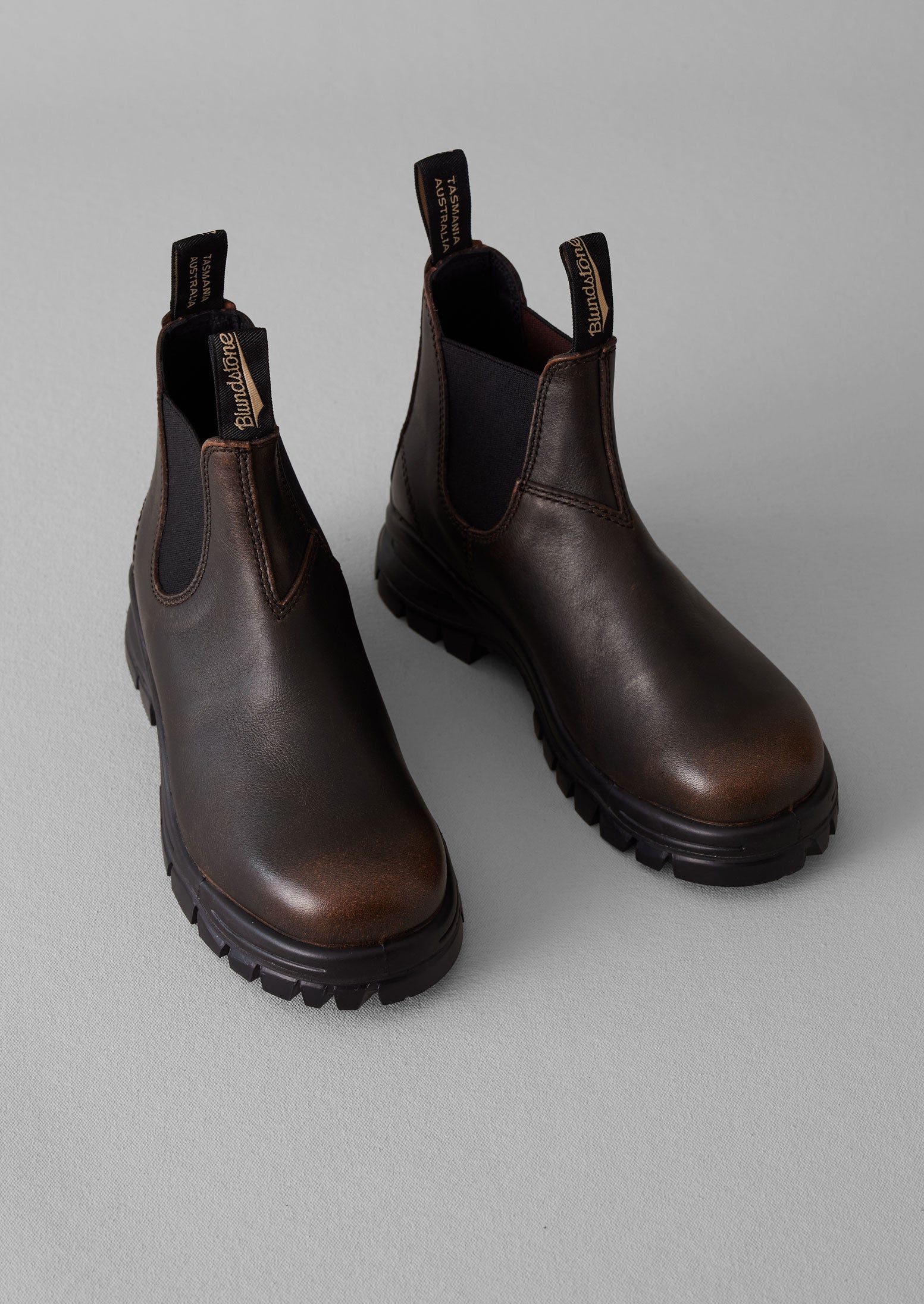Blundstone Leather Lug Boots | Chocolate