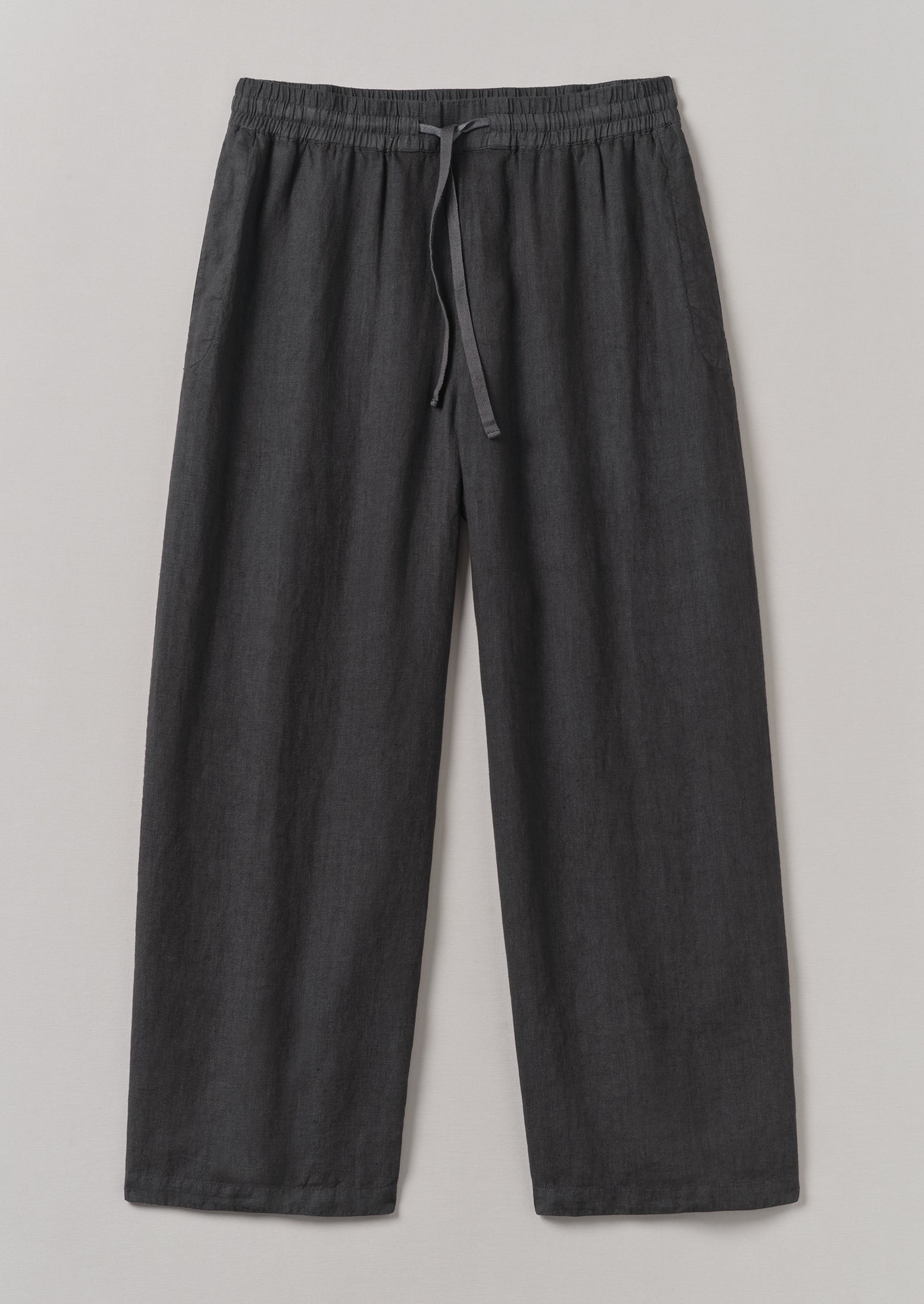 Garment Dyed Linen Drawstring Trousers | Black Pepper