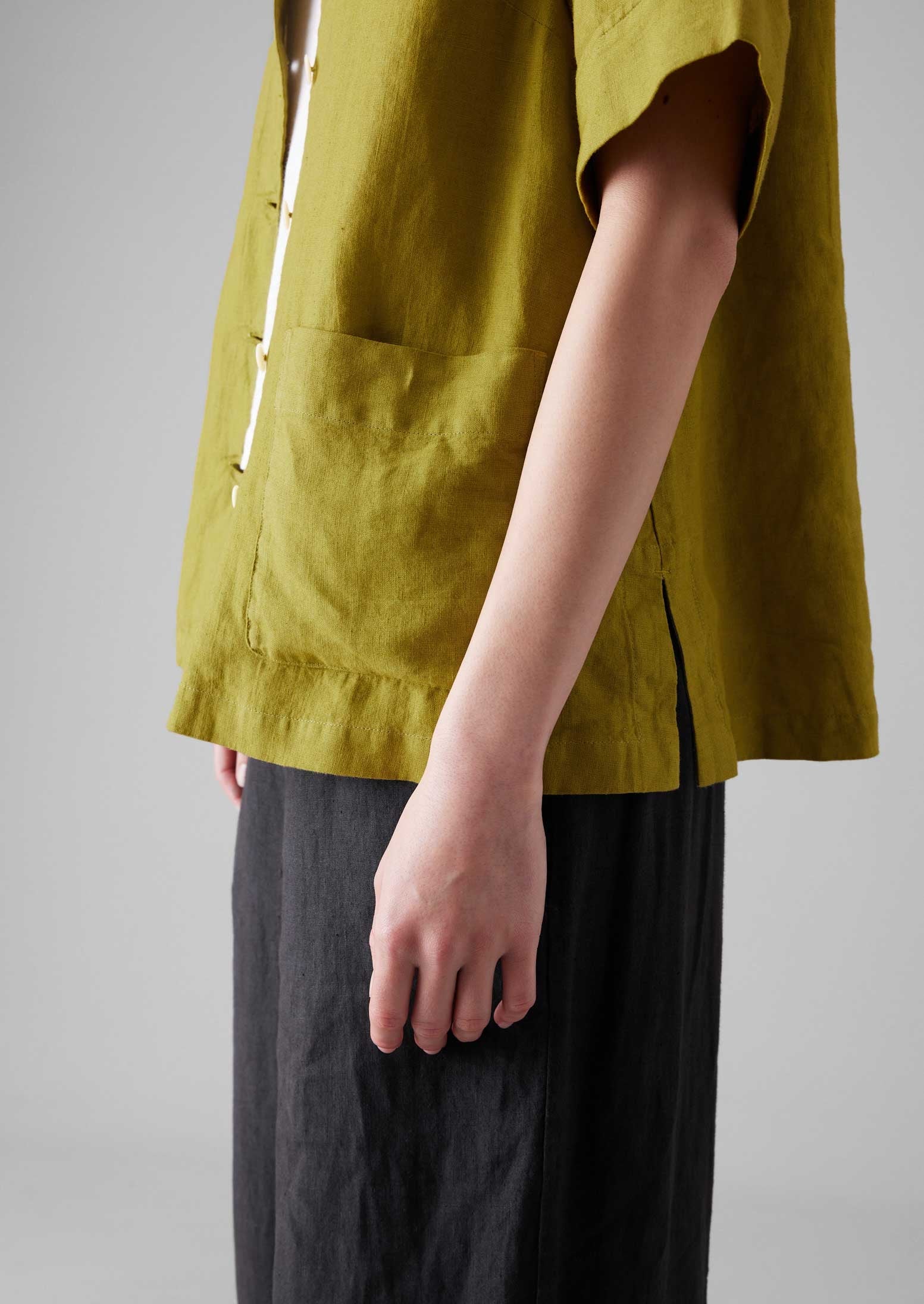 Garment Dyed Linen Boxy Shirt | Olivine 4 Garment Dyed Linen Boxy Shirt | Olivine