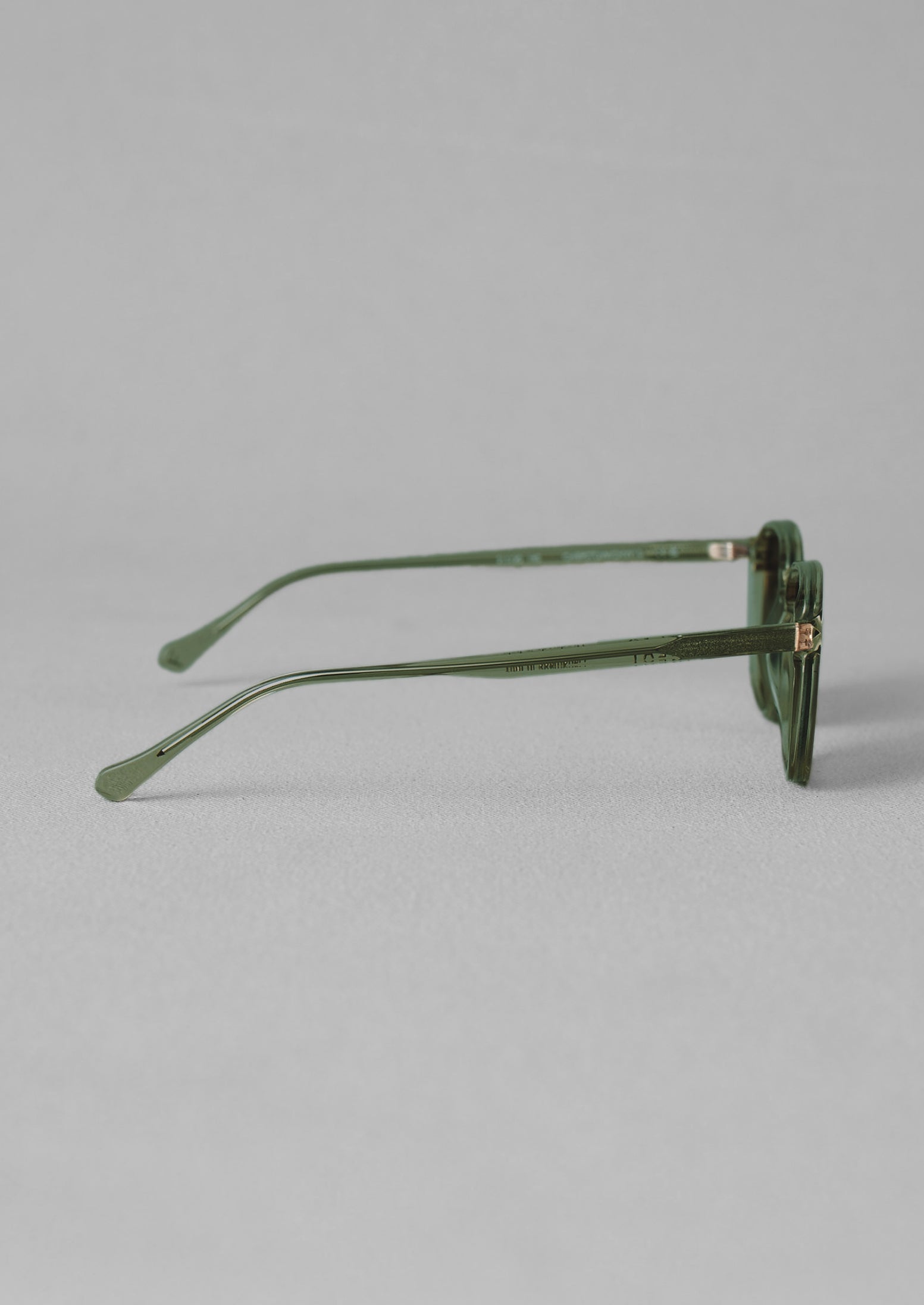 Finlay and Co Chepstow Sunglasses | Bottle Green 4 Finlay and Co Chepstow Sunglasses | Bottle Green