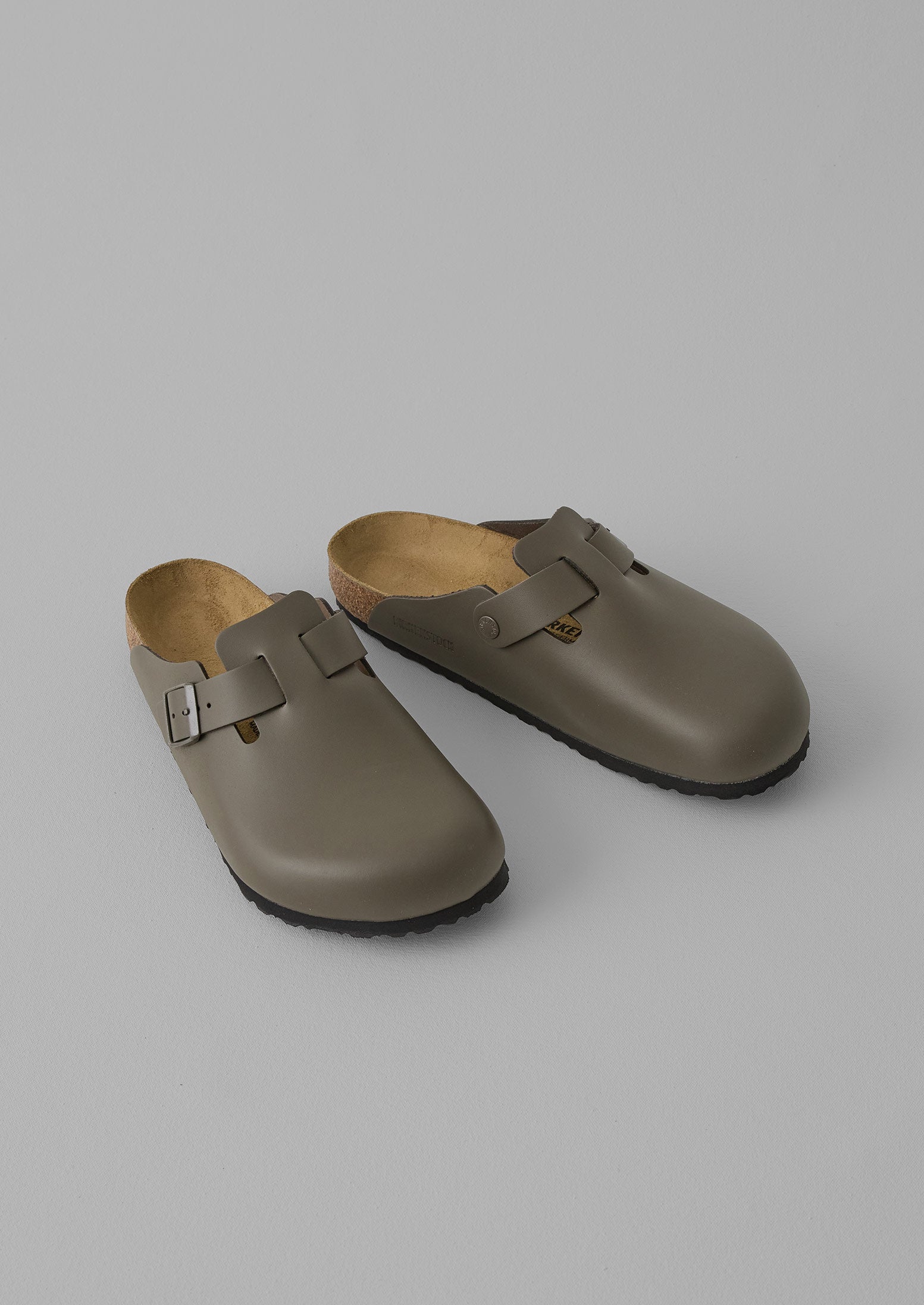 Birkenstock Leather Boston Clogs | Khaki