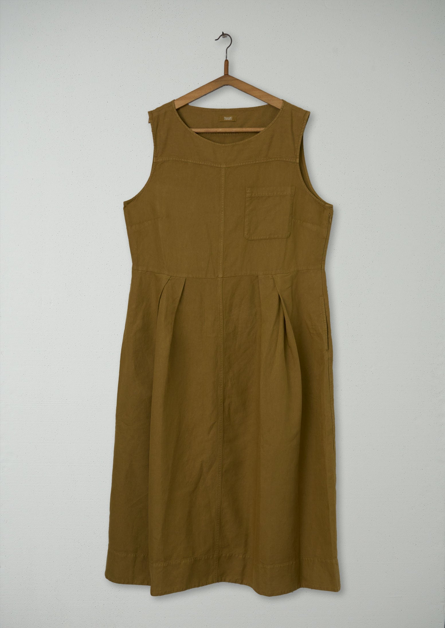 Reworn Linen Cotton Sleeveless Dress Size 18 (1051) | Walnut