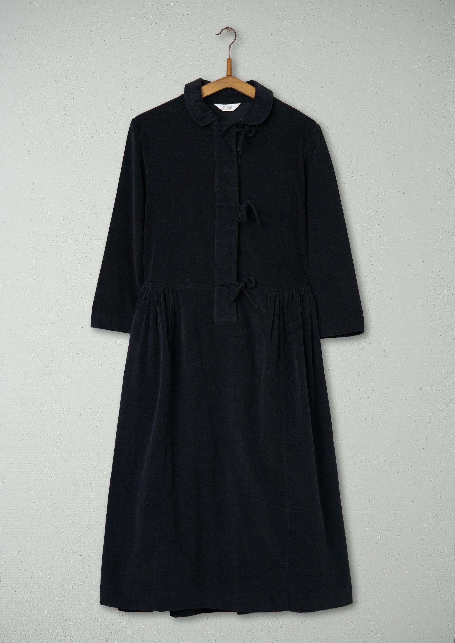Reworn Needlecord Tie Front Dress Size 6 (945) | Dark Olive