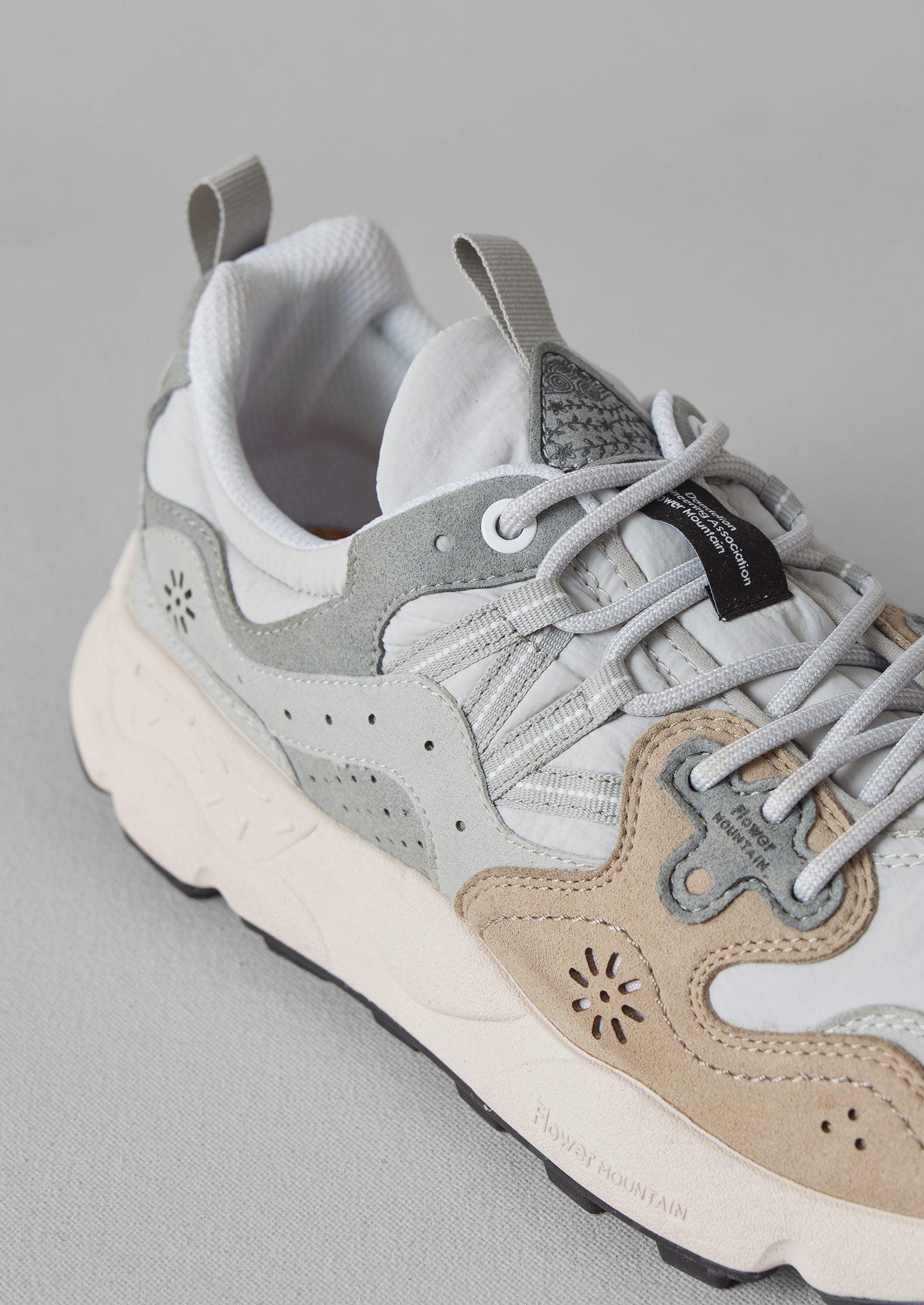 Flower Mountain Yamano Kaiso Panelled Trainers | Light Grey 4 Flower Mountain Yamano Kaiso Panelled Trainers | Light Grey