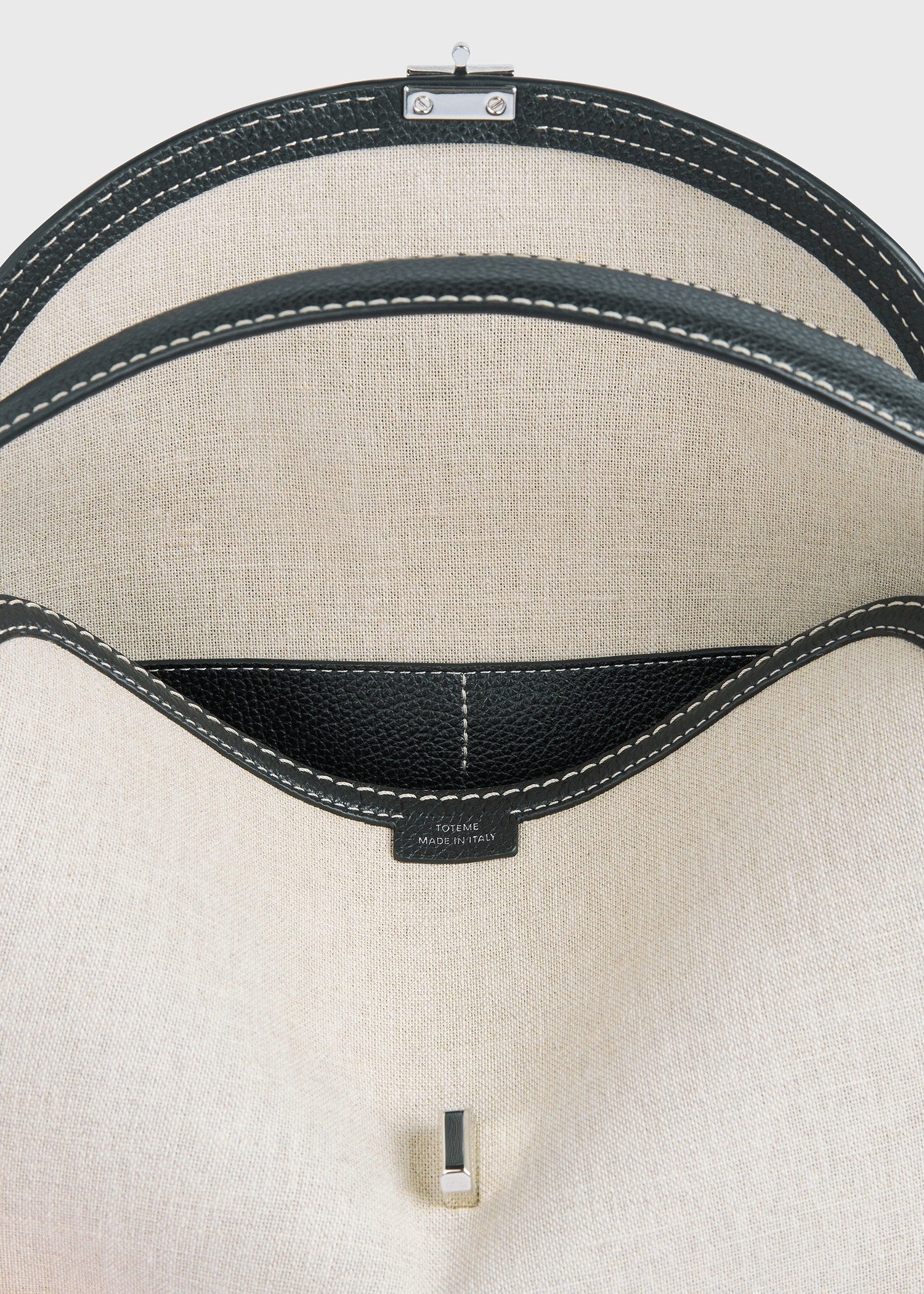 T-Lock canvas top handle ecru/black 9 T-Lock canvas top handle ecru/black