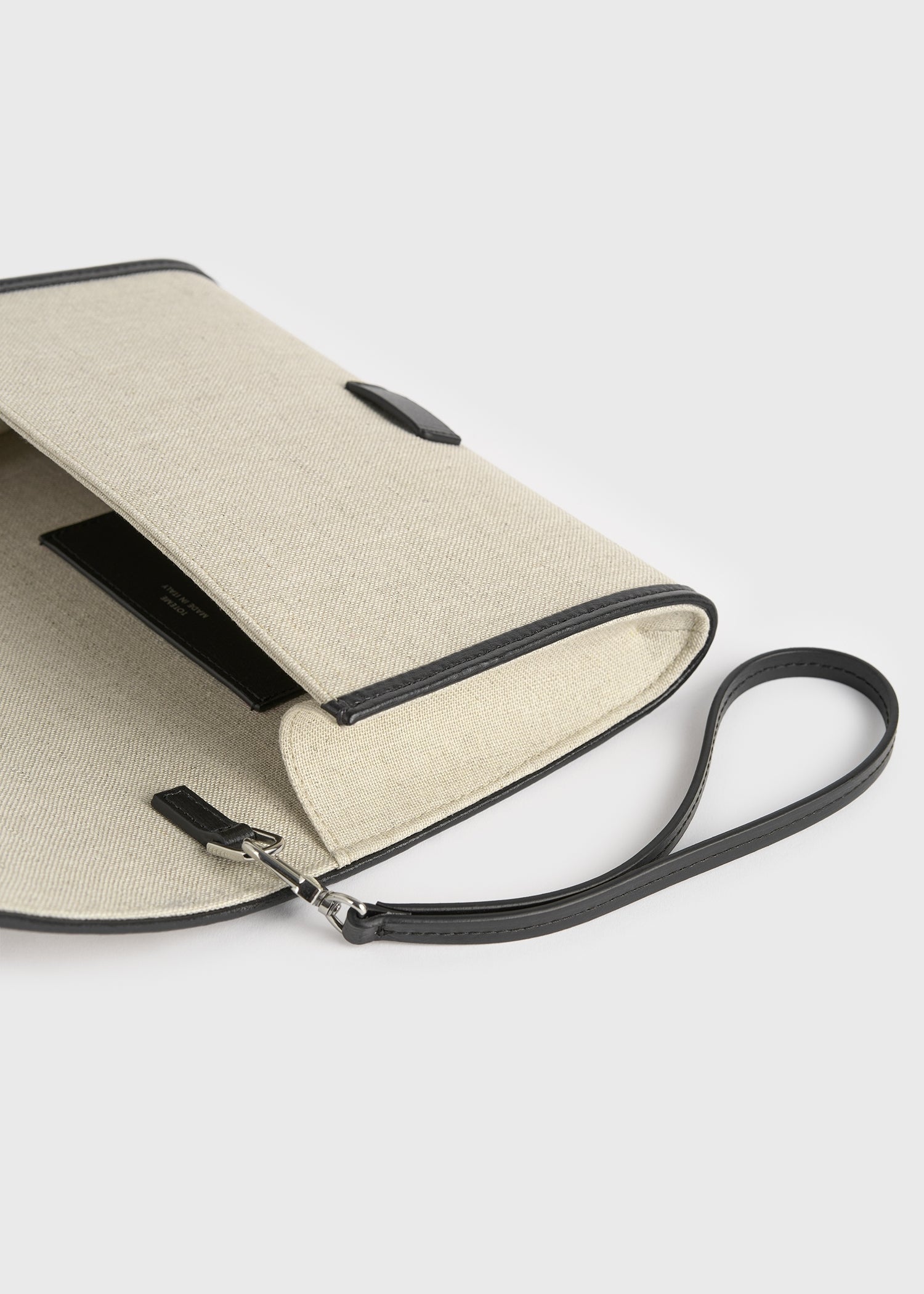 T-Flap envelope ecru 8 T-Flap envelope ecru