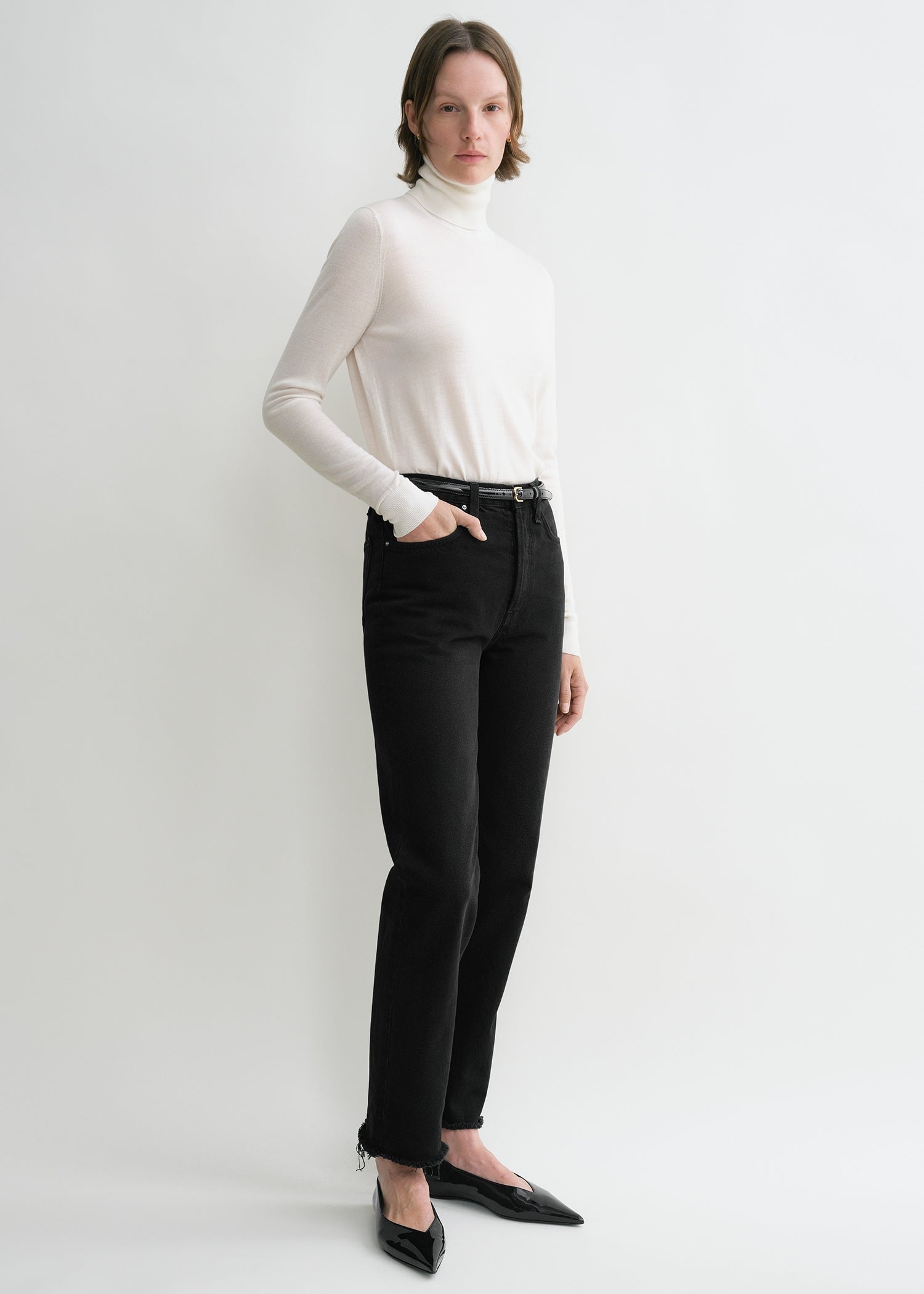 Classic cut denim black 3 Classic cut denim black