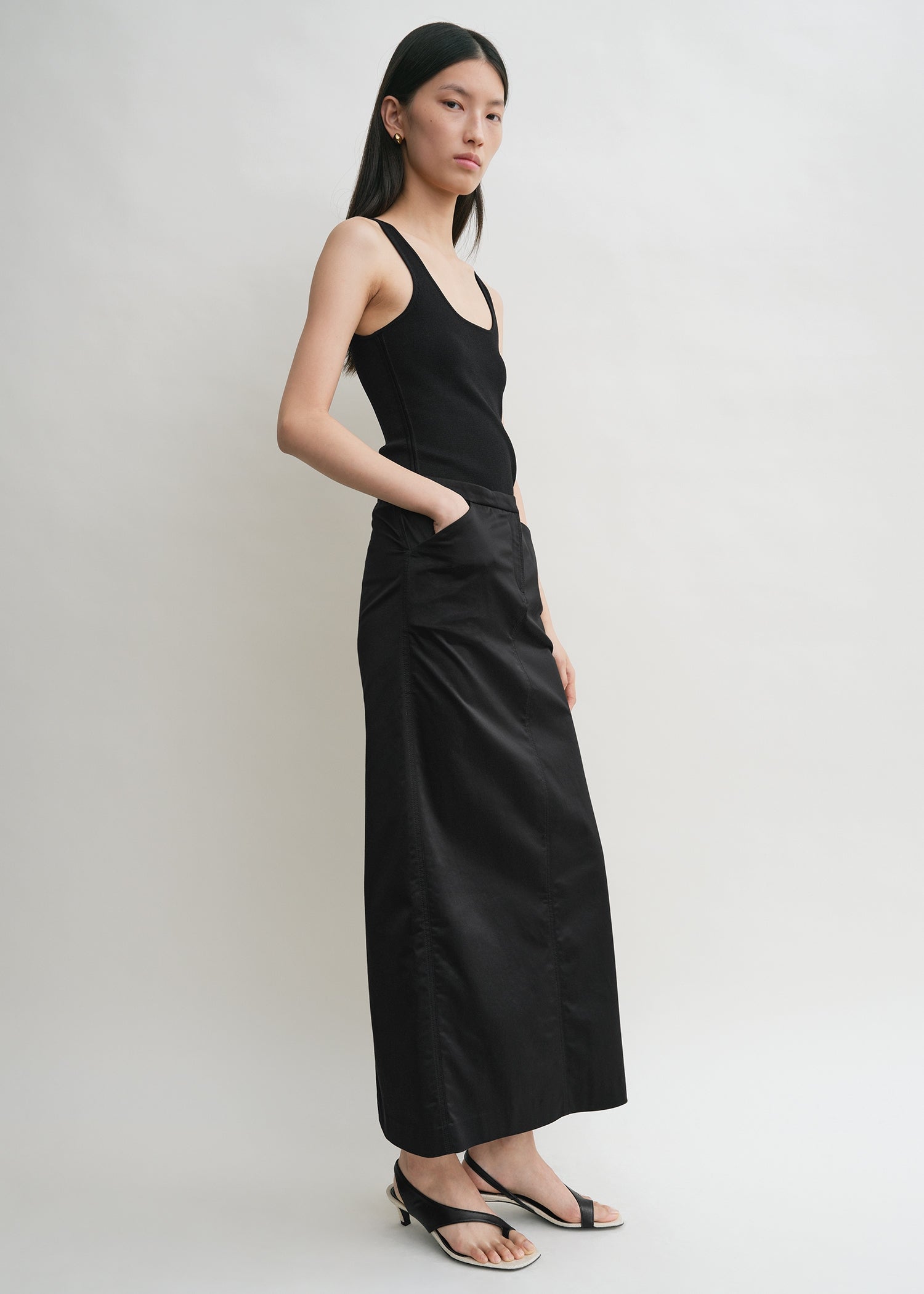 Straight skirt black 3 Straight skirt black