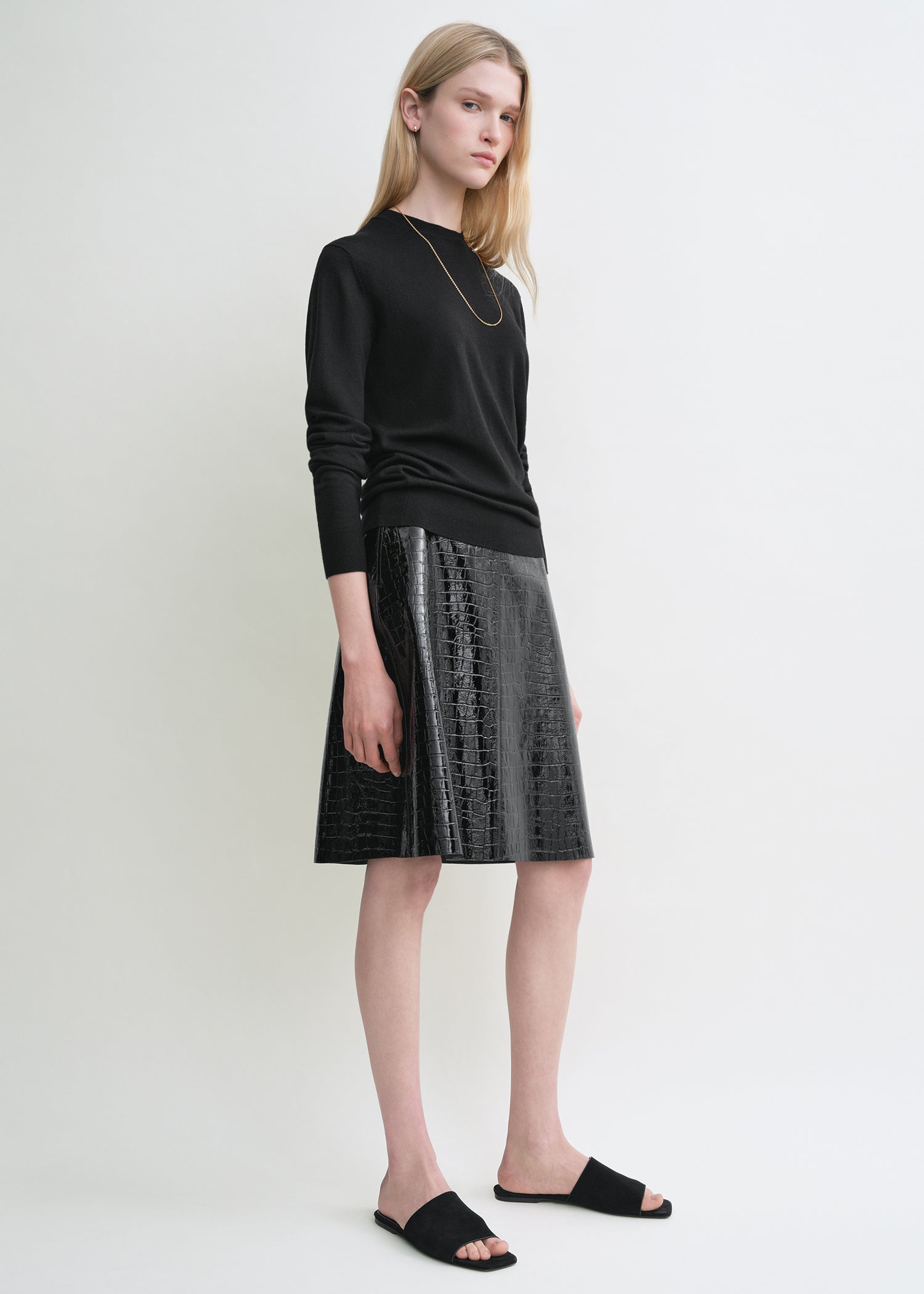Croco-embossed skirt black 3 Croco-embossed skirt black